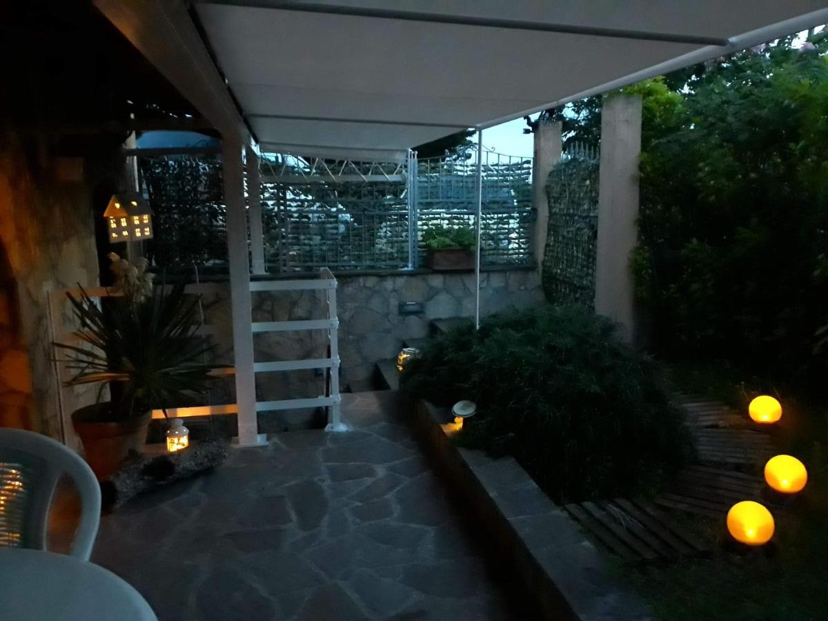 Casa In Collina "La Farfalla" Riparbella Exterior foto