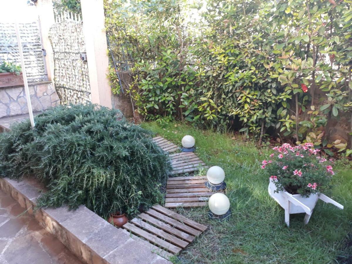 Casa In Collina "La Farfalla" Riparbella Exterior foto